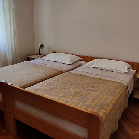 Apartments Vili Ουμάγκ Εξωτερικό φωτογραφία