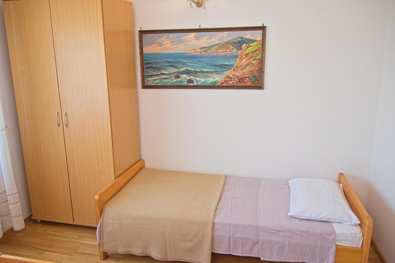Apartments Vili Ουμάγκ Εξωτερικό φωτογραφία